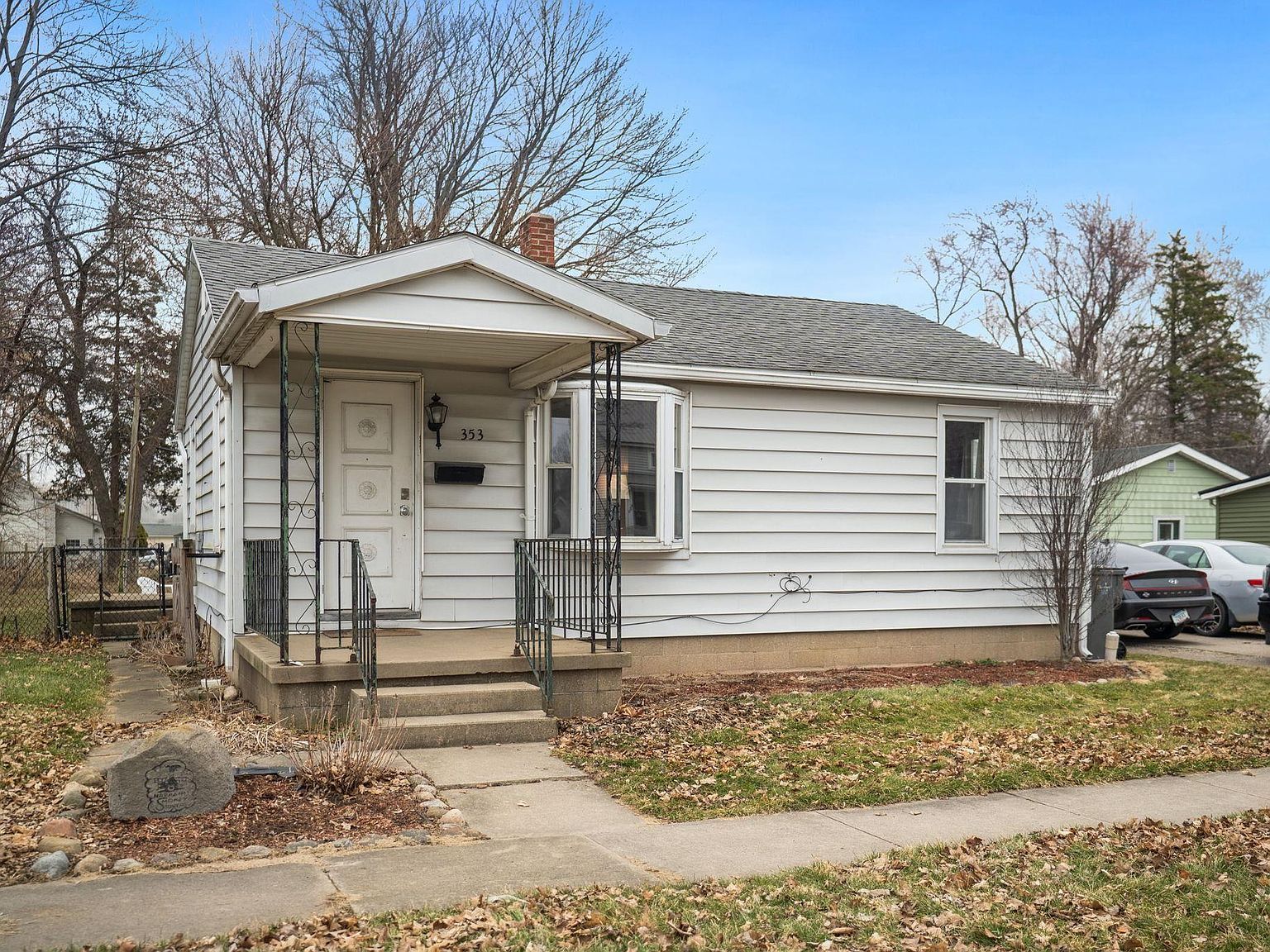 353 S Nappanee St Nappanee, IN 46550 - Thumbnail 3