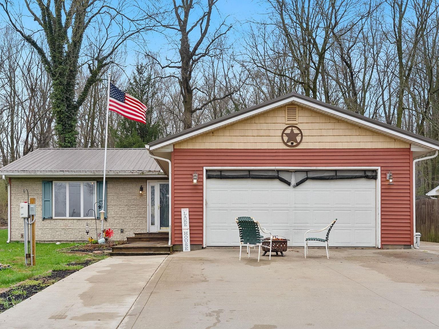 6907 E South Barbee Dr Pierceton, IN 46562 - Thumbnail 3