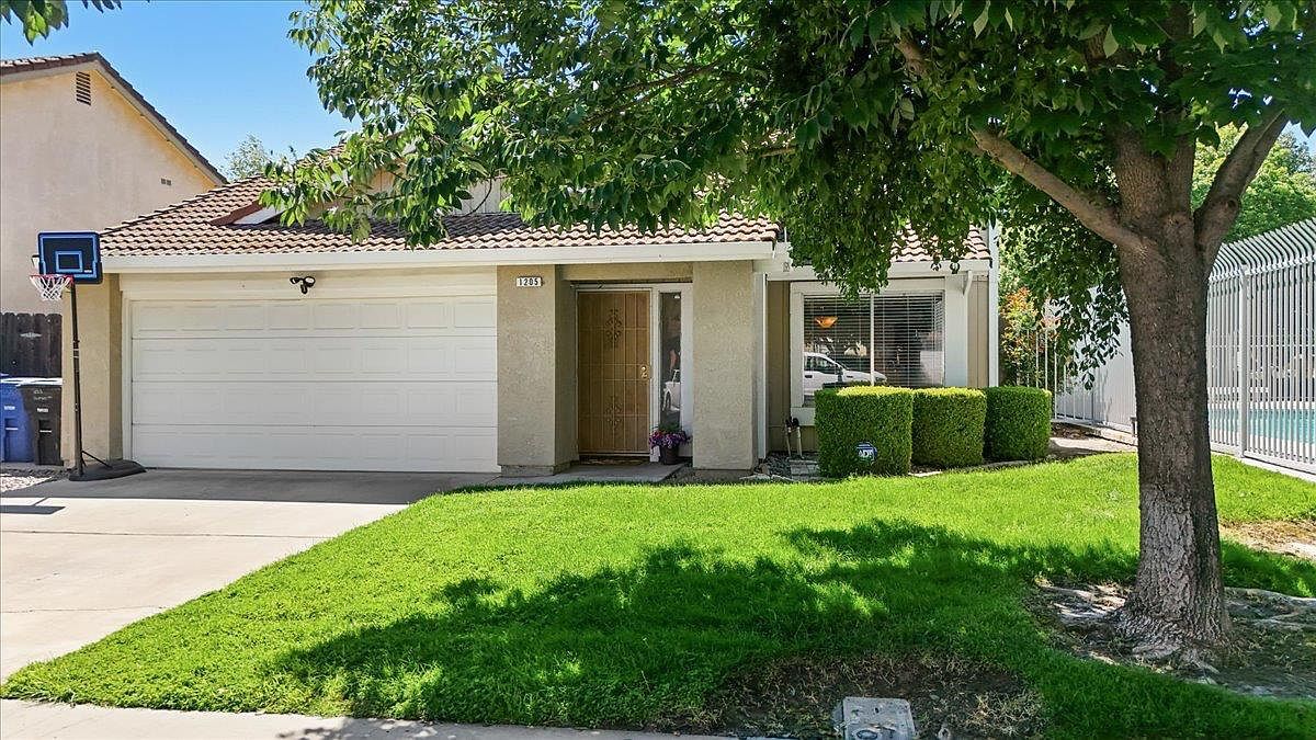 1205 Courtney Way Modesto, CA 95358 - Thumbnail 3