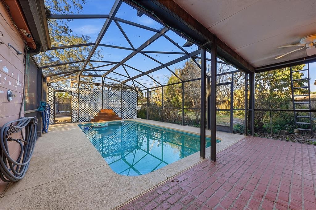 3809 Needles Dr Orlando, FL 32810 - Thumbnail 3