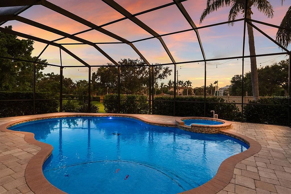 3618 Summerwind Cir Bradenton, FL 34209 - Thumbnail 3