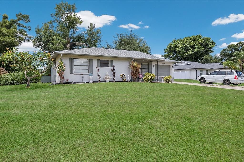 5202 Foxcroft Ct Sarasota, FL 34232 - Thumbnail 3