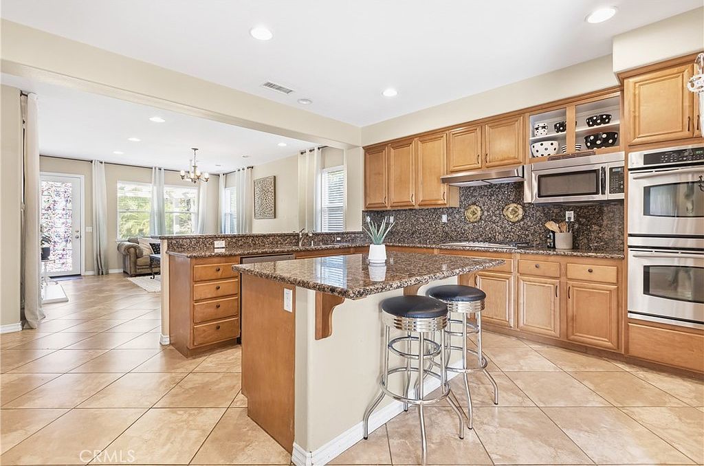 27123 Coral Bells Way Murrieta, CA 92562 - Thumbnail 3