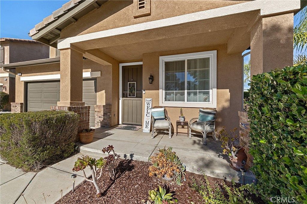 31598 Summerfield Ln Murrieta, CA 92563 - Thumbnail 3