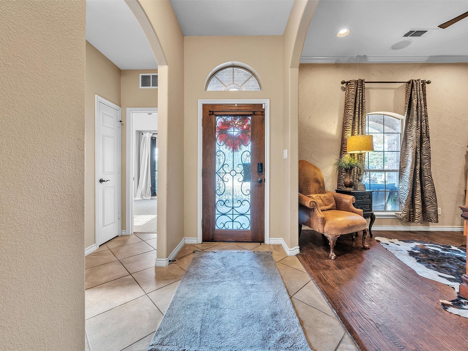 2168 Liriope Ln Waxahachie, TX 75165 - Thumbnail 3