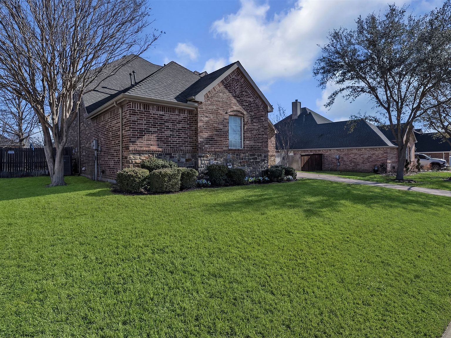 1606 Mallard Cir Mansfield, TX 76063 - Thumbnail 3