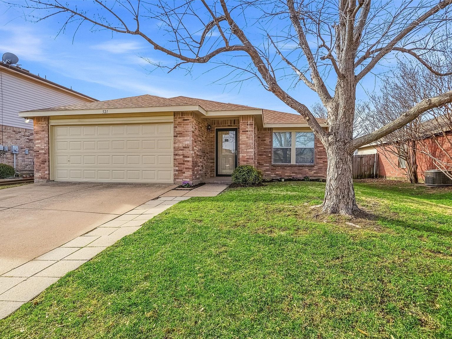 521 Oriel Cir Fort Worth, TX 76114 - Thumbnail 3