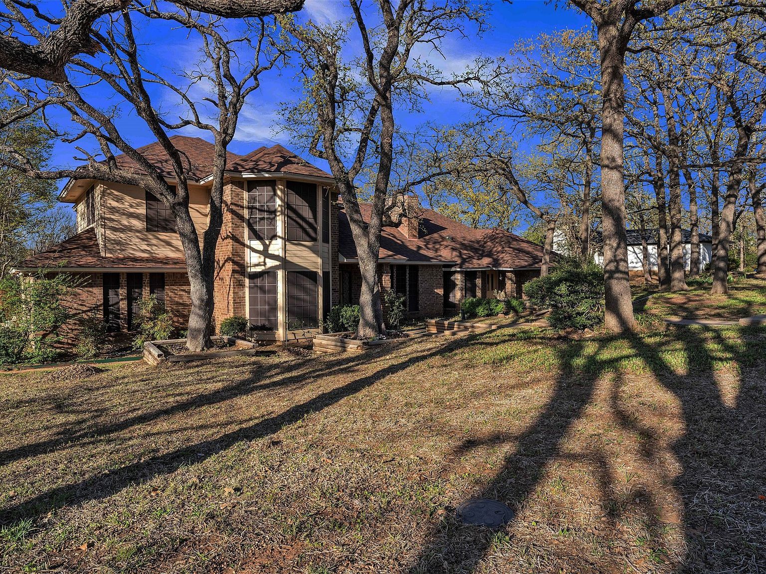 205 William Wallace Dr Burleson, TX 76028 - Thumbnail 3