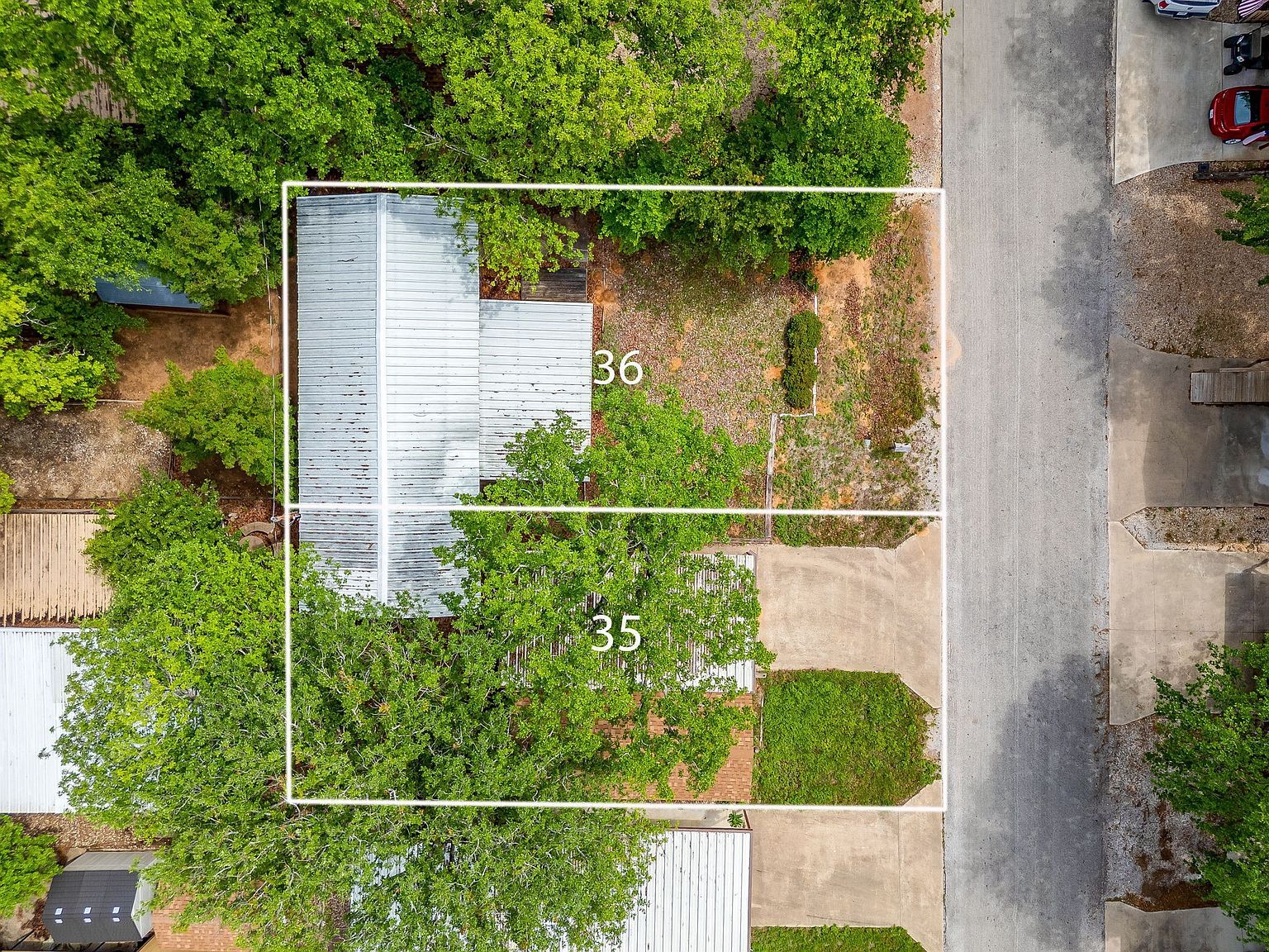 5704 Campfire Ln Granbury, TX 76049 - Thumbnail 3