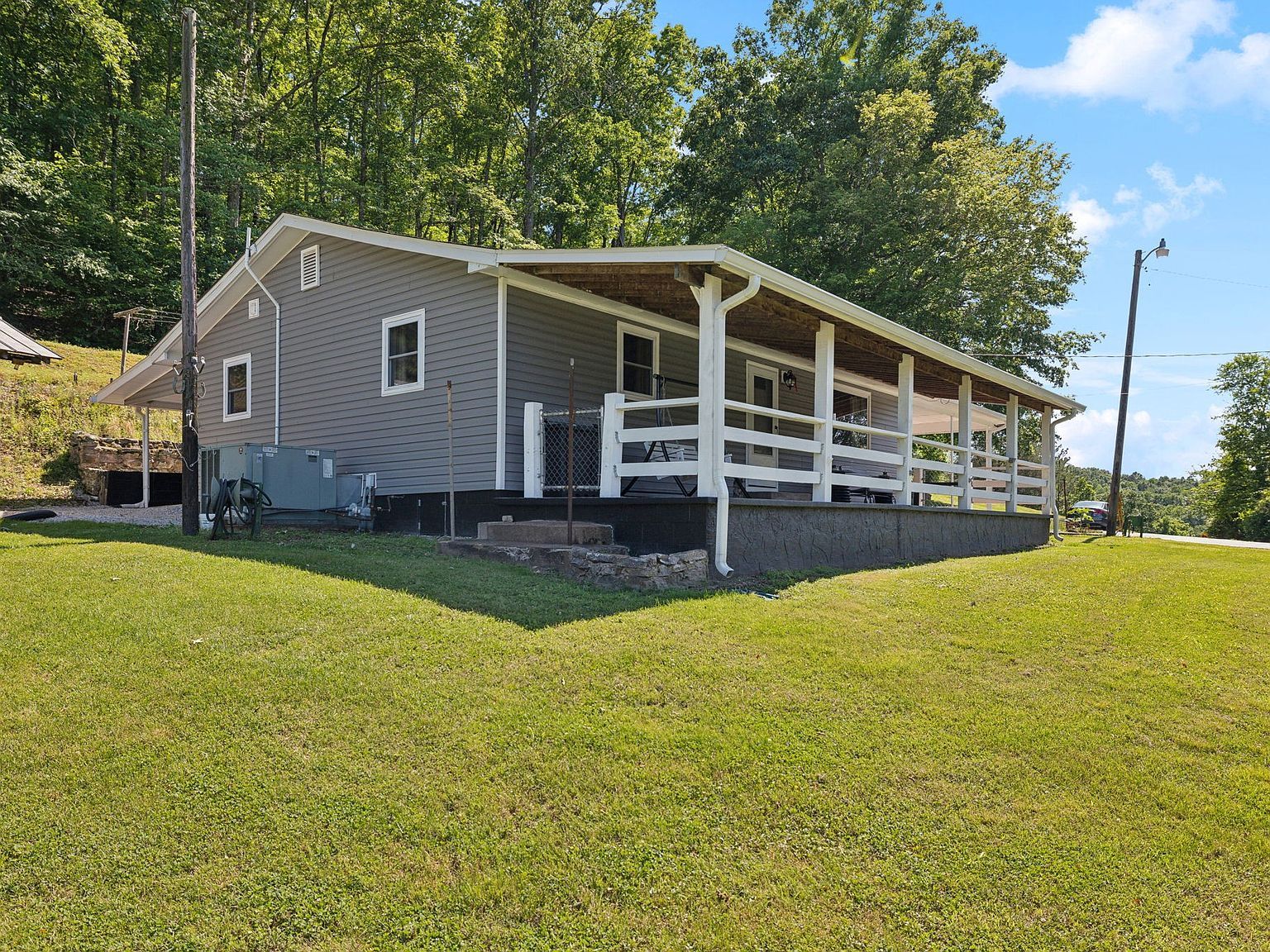 1540 Centerville Hwy Hohenwald, TN 38462 - Thumbnail 3