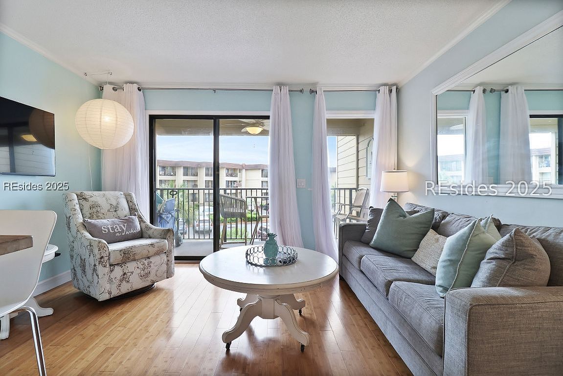 40 Folly Field Rd APT A209 Hilton Head Island, SC 29928 - Thumbnail 3