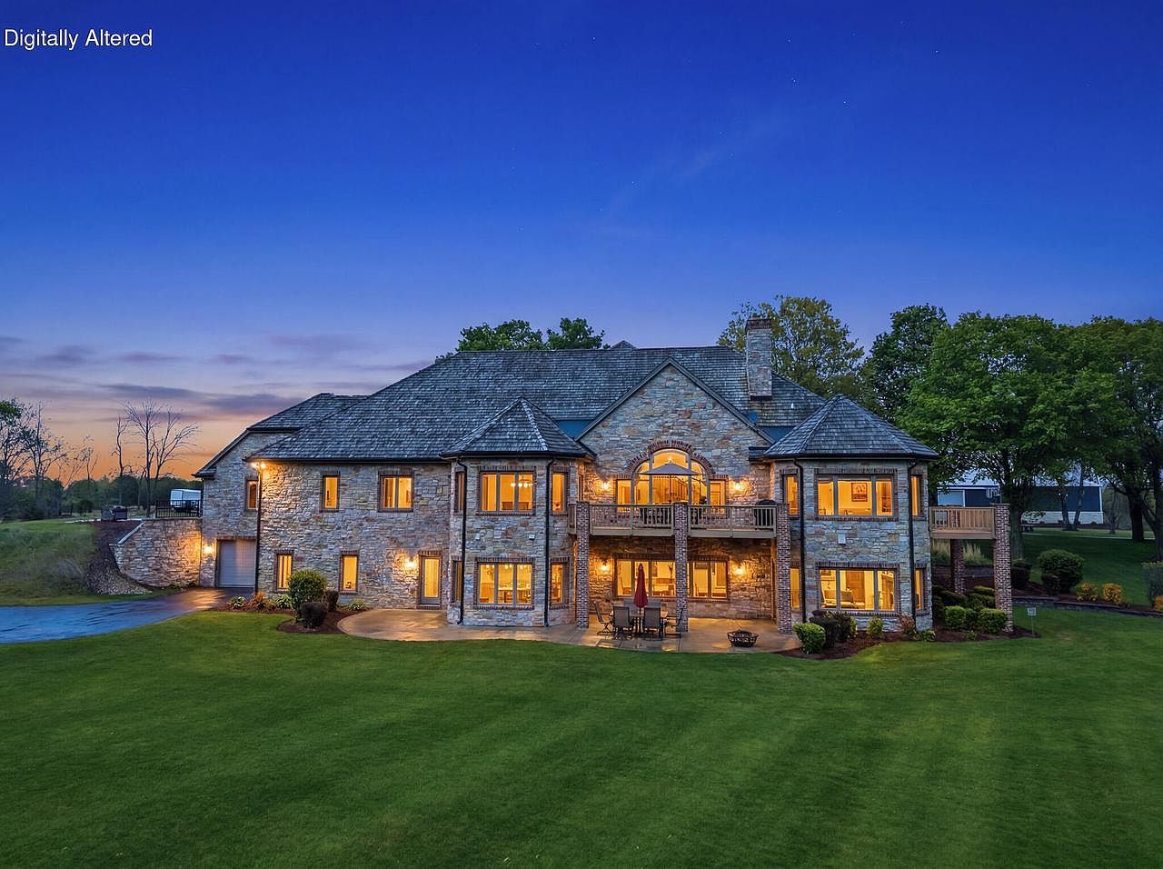 3790 Sherman Rd Slinger, WI 53086 - Thumbnail 3
