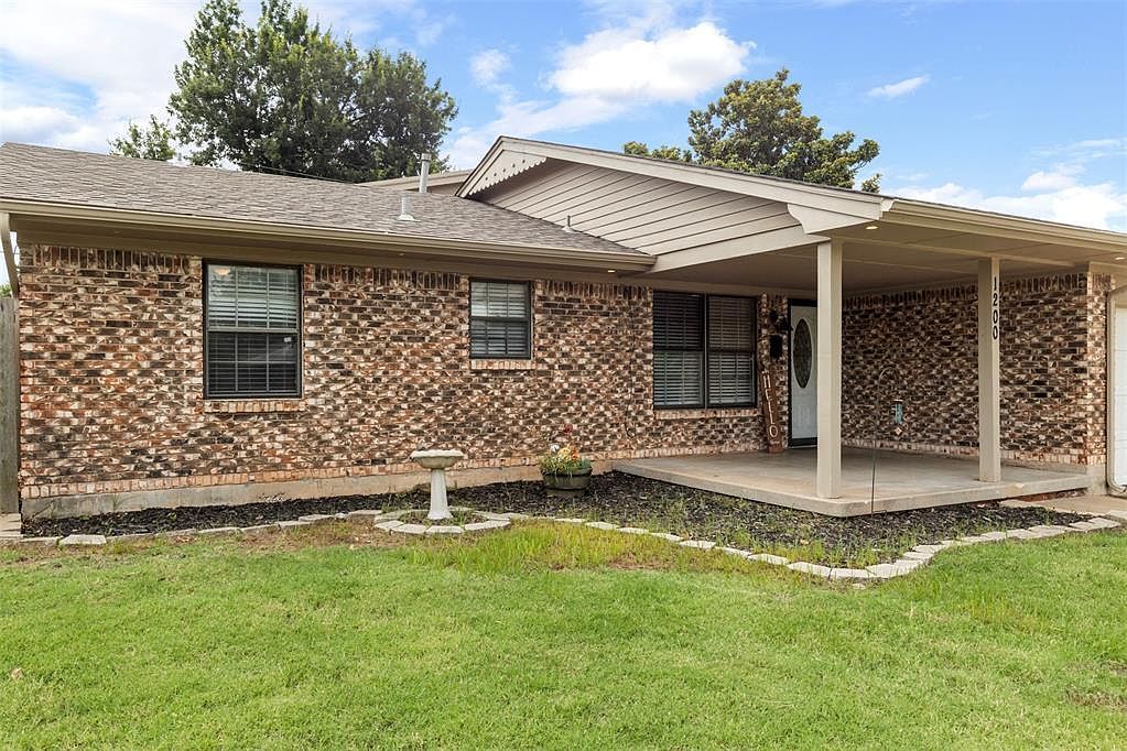 1200 W Woodlane Dr Midwest City, OK 73110 - Thumbnail 3