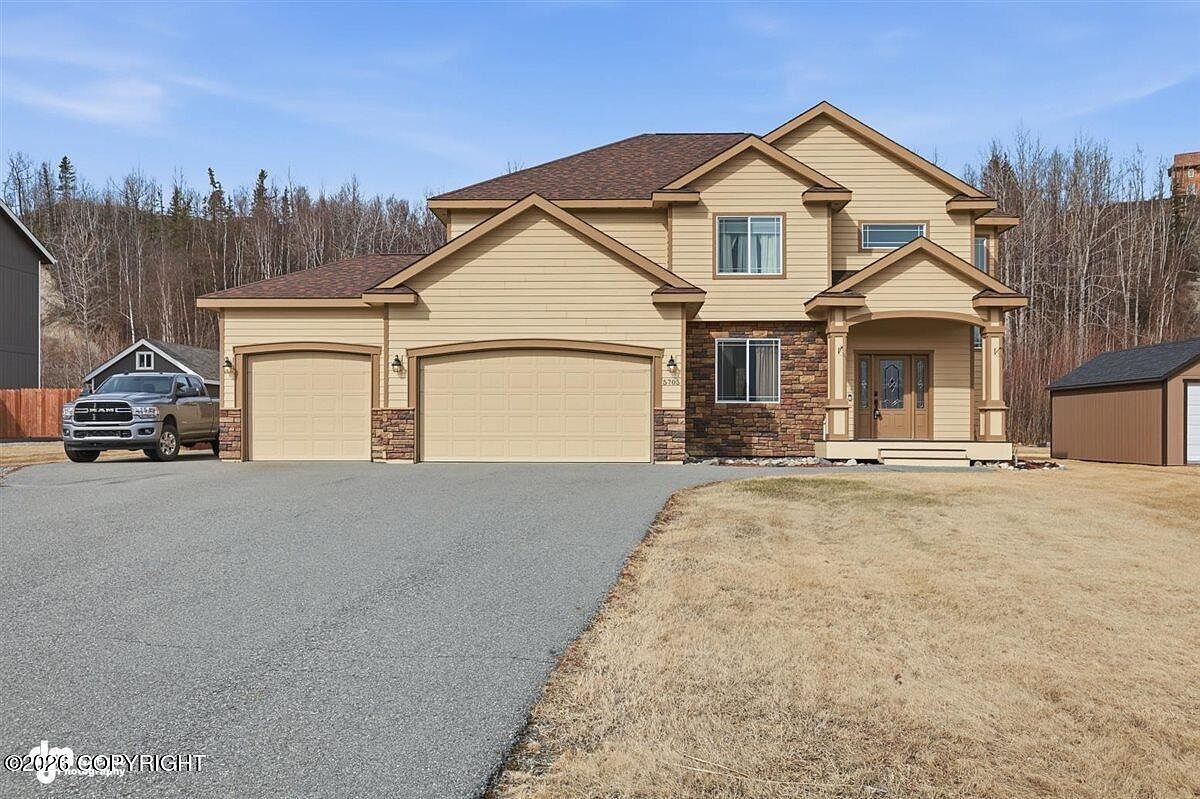 5705 E Fetlock Dr Wasilla, AK 99654 - Thumbnail 3