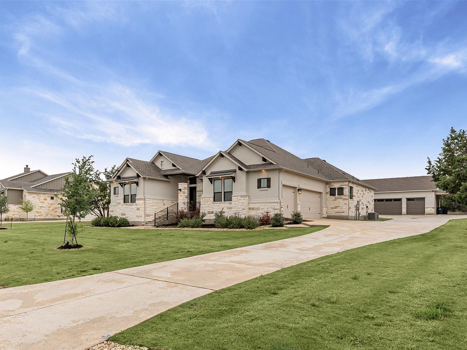 116 Rancho Deluxe Liberty Hill, TX 78642 - Thumbnail 3