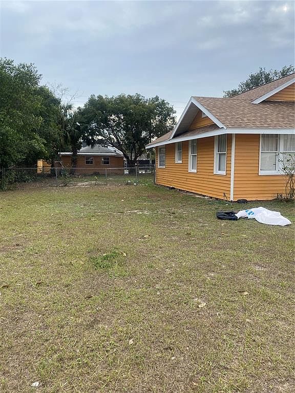342 E Tillman Ave Lake Wales, FL 33853 - Thumbnail 3