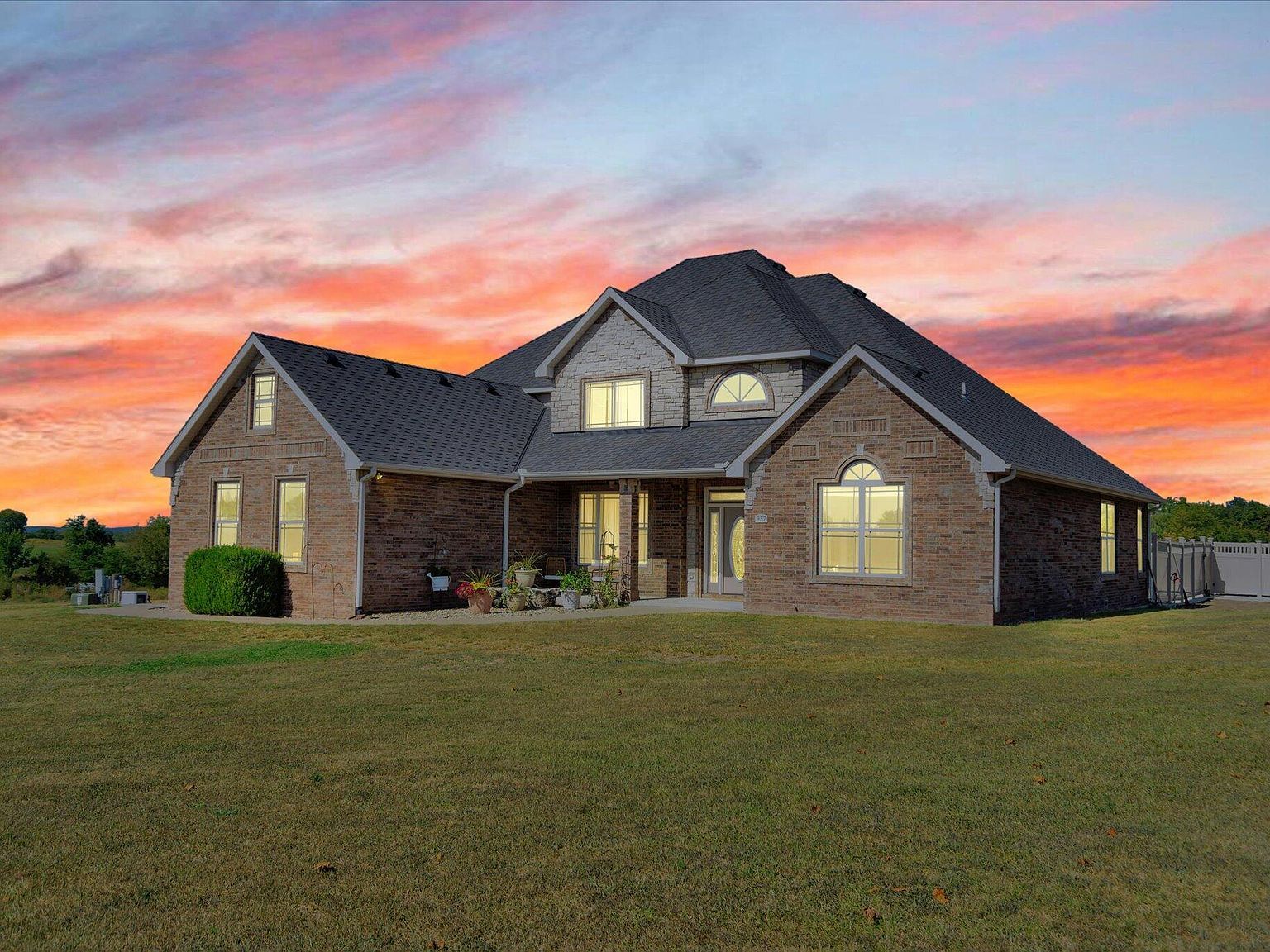 957 E 477th Rd Bolivar, MO 65613 - Thumbnail 3