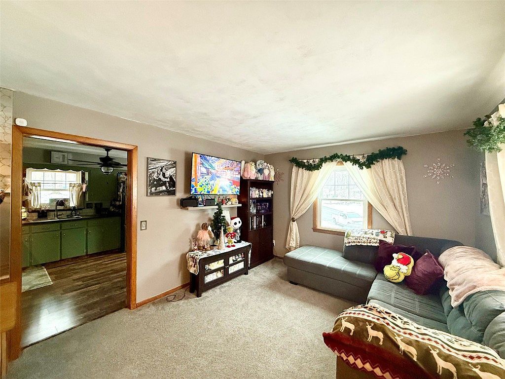 35 Woodland Dr Binghamton, NY 13901 - Thumbnail 3