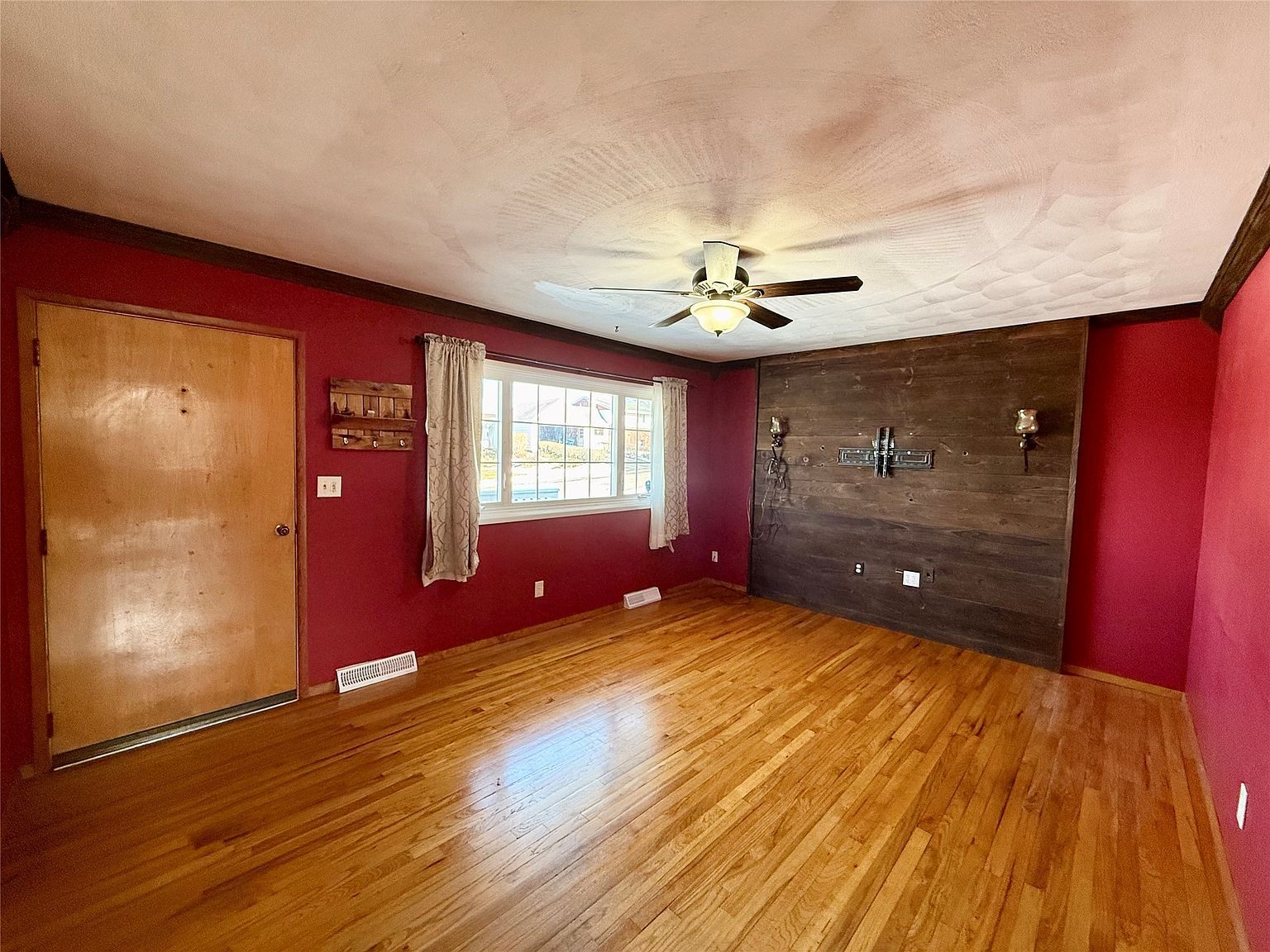 8 Corbin St Owego, NY 13827 - Thumbnail 3