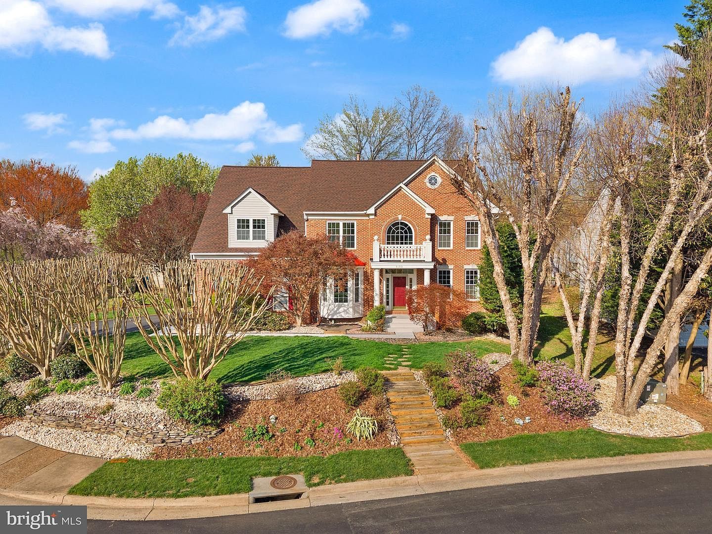 5105 Whisper Willow Dr Fairfax, VA 22030 - Thumbnail 3