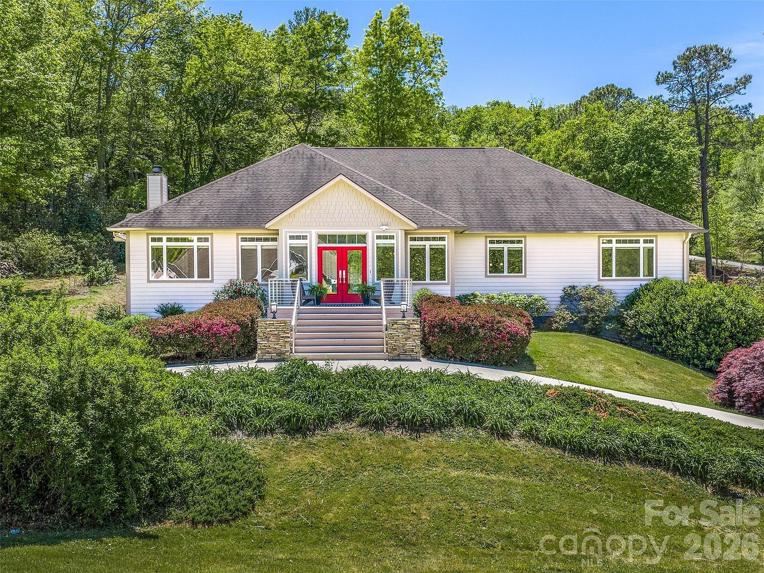 16 Chickadee Ln Fairview, NC 28730 - Thumbnail 3