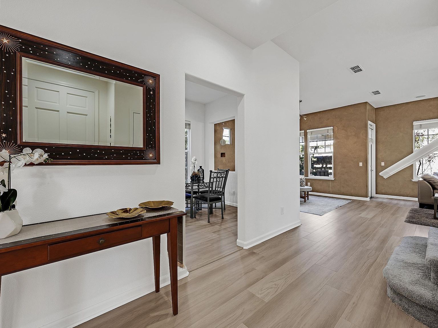 5130 Bianco Ct Pleasanton, CA 94588 - Thumbnail 3