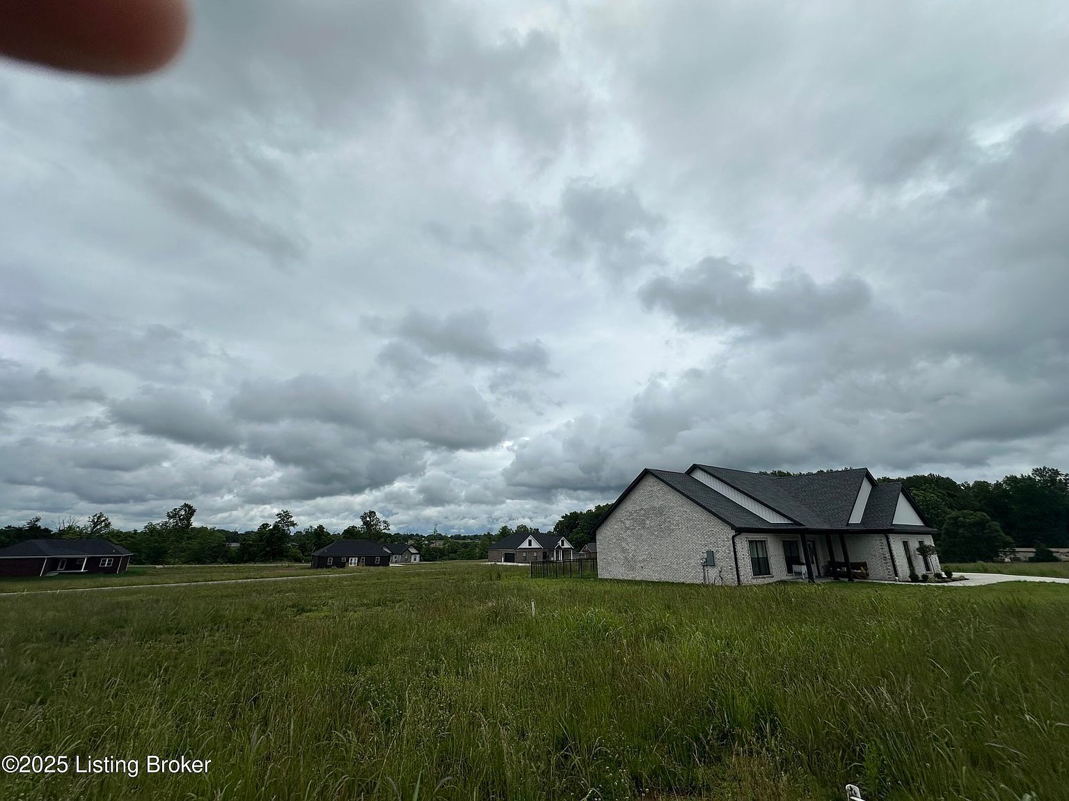 204 Wendover Ct Bardstown, KY 40004 - Thumbnail 3