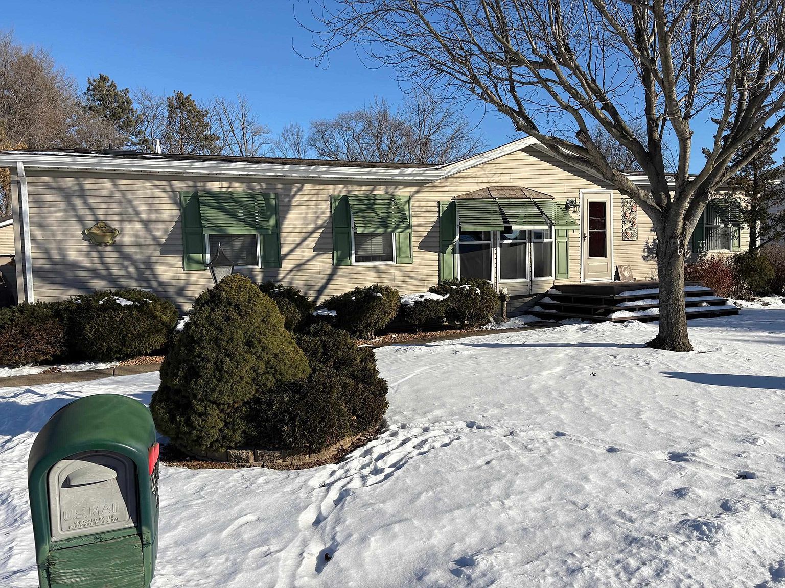 8535 Springwood Ct Roscoe, IL 61073 - Thumbnail 3