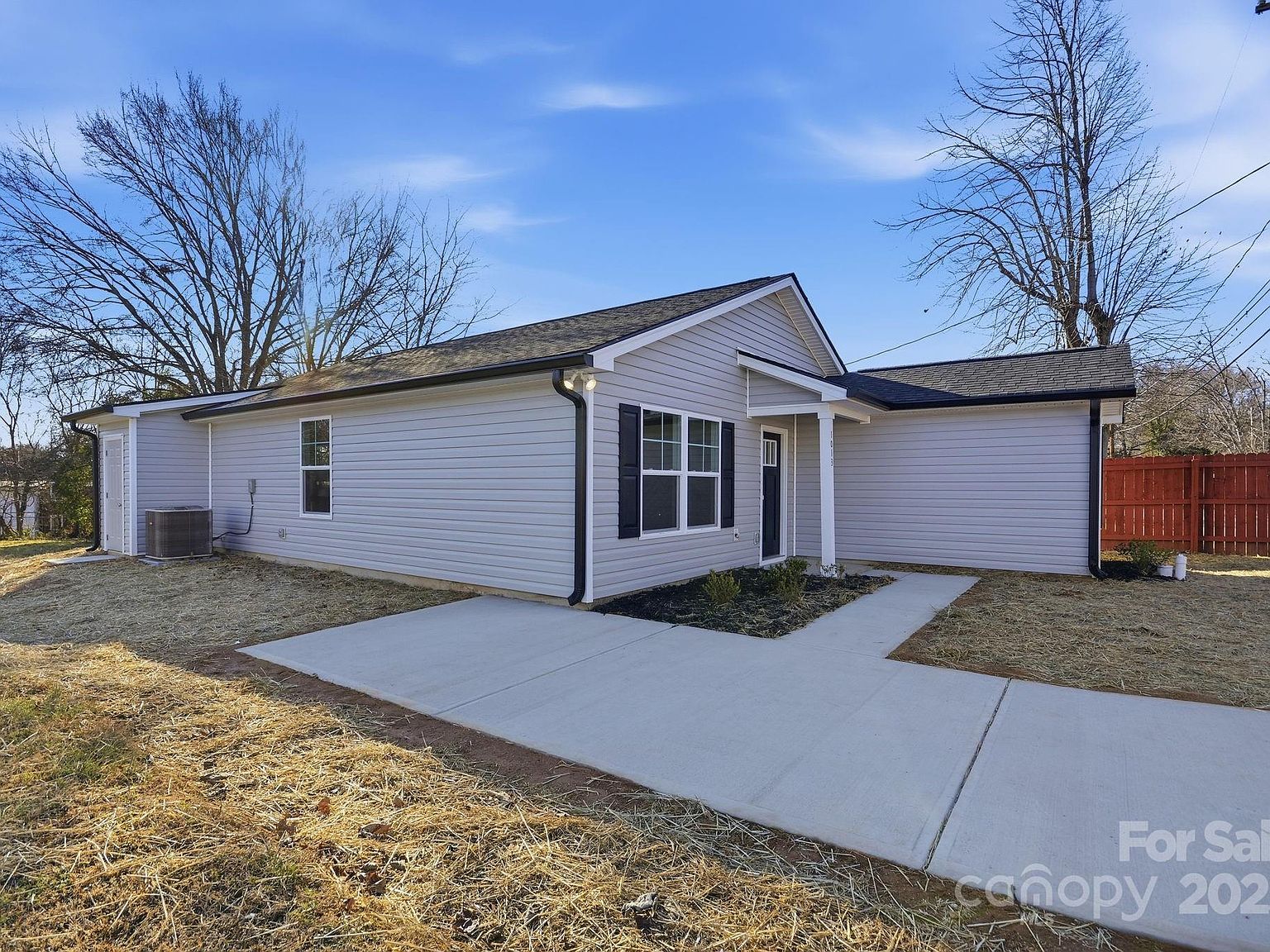 1013 Locke St Salisbury, NC 28144 - Thumbnail 3