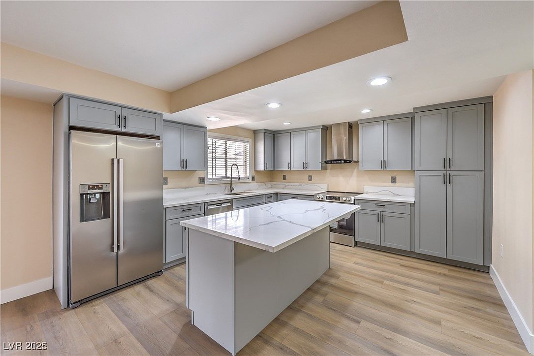 7477 Ullom Dr Las Vegas, NV 89139 - Thumbnail 3