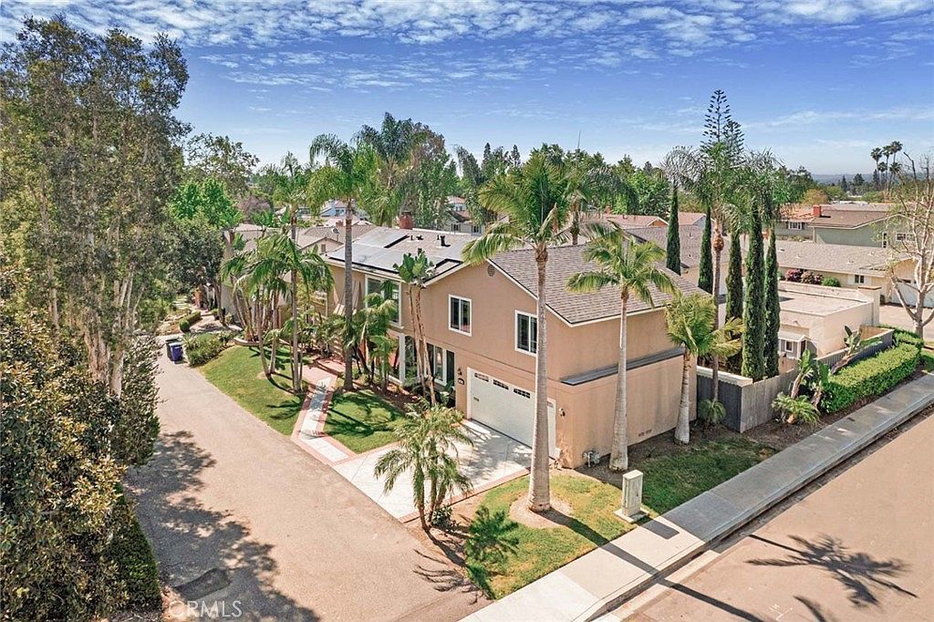 22702 Islamare Ln Lake Forest, CA 92630 - Thumbnail 3