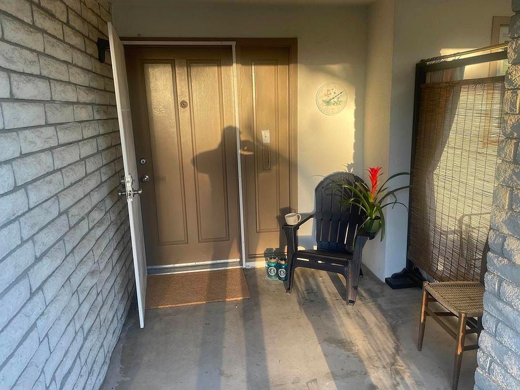 3655 Vista Campana N Unit 9 Oceanside, CA 92057 - Thumbnail 3