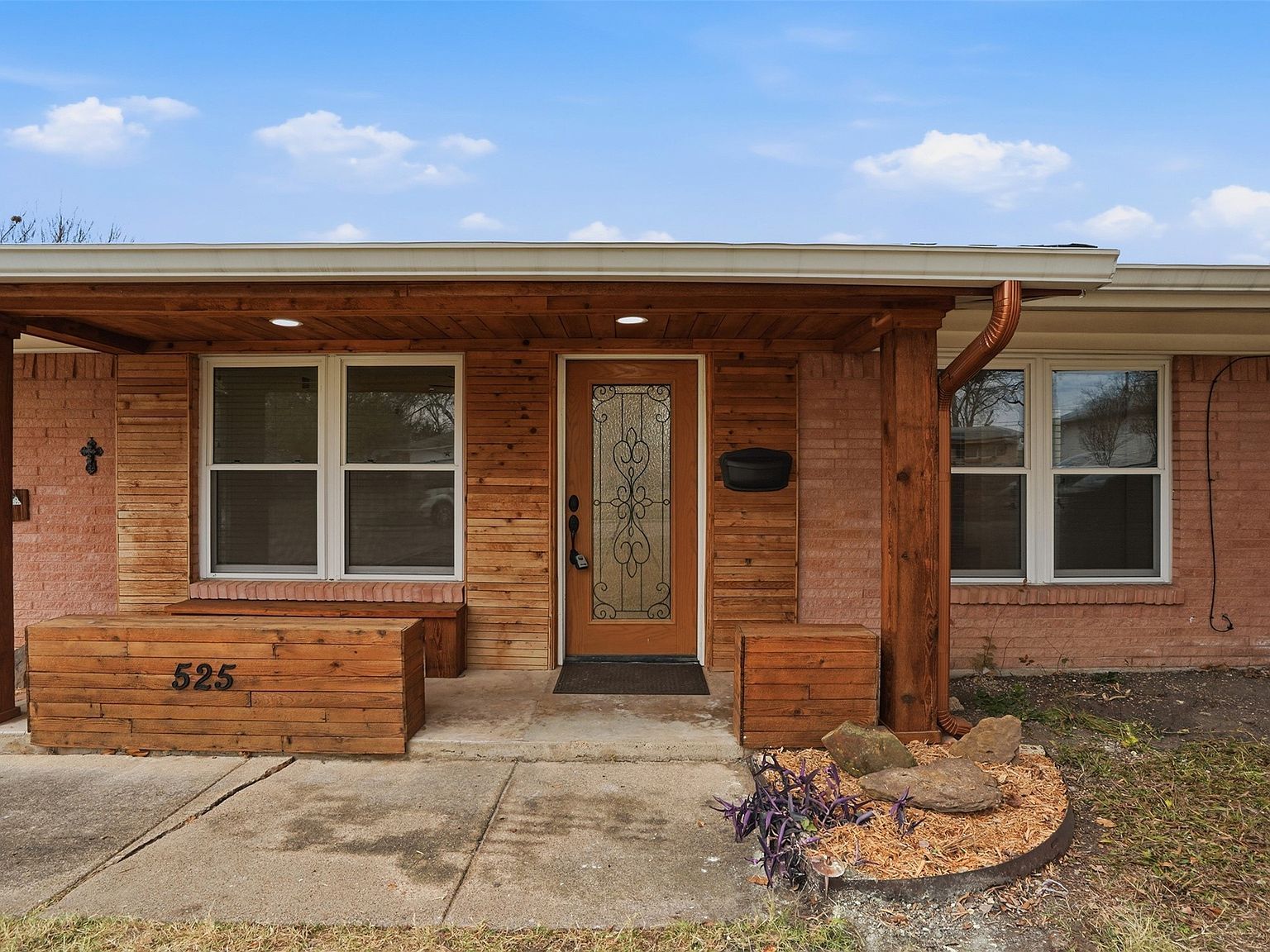 525 W Ridgewood Dr Garland, TX 75041 - Thumbnail 3