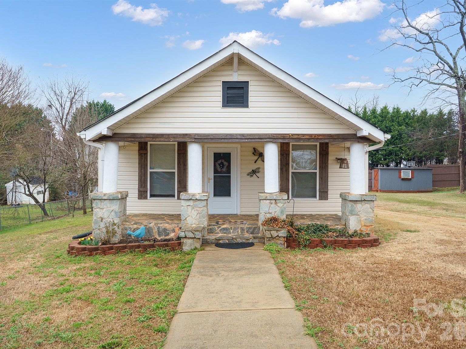 1208 N Davis Ave Newton, NC 28658 - Thumbnail 3