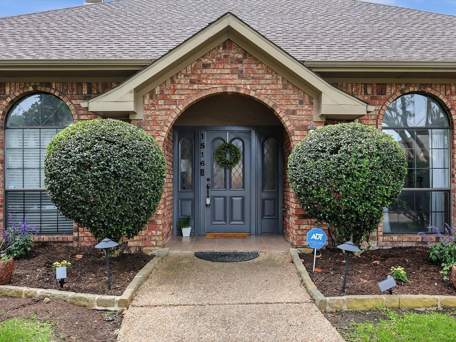 1516 Glastonbury Dr Plano, TX 75075 - Thumbnail 3
