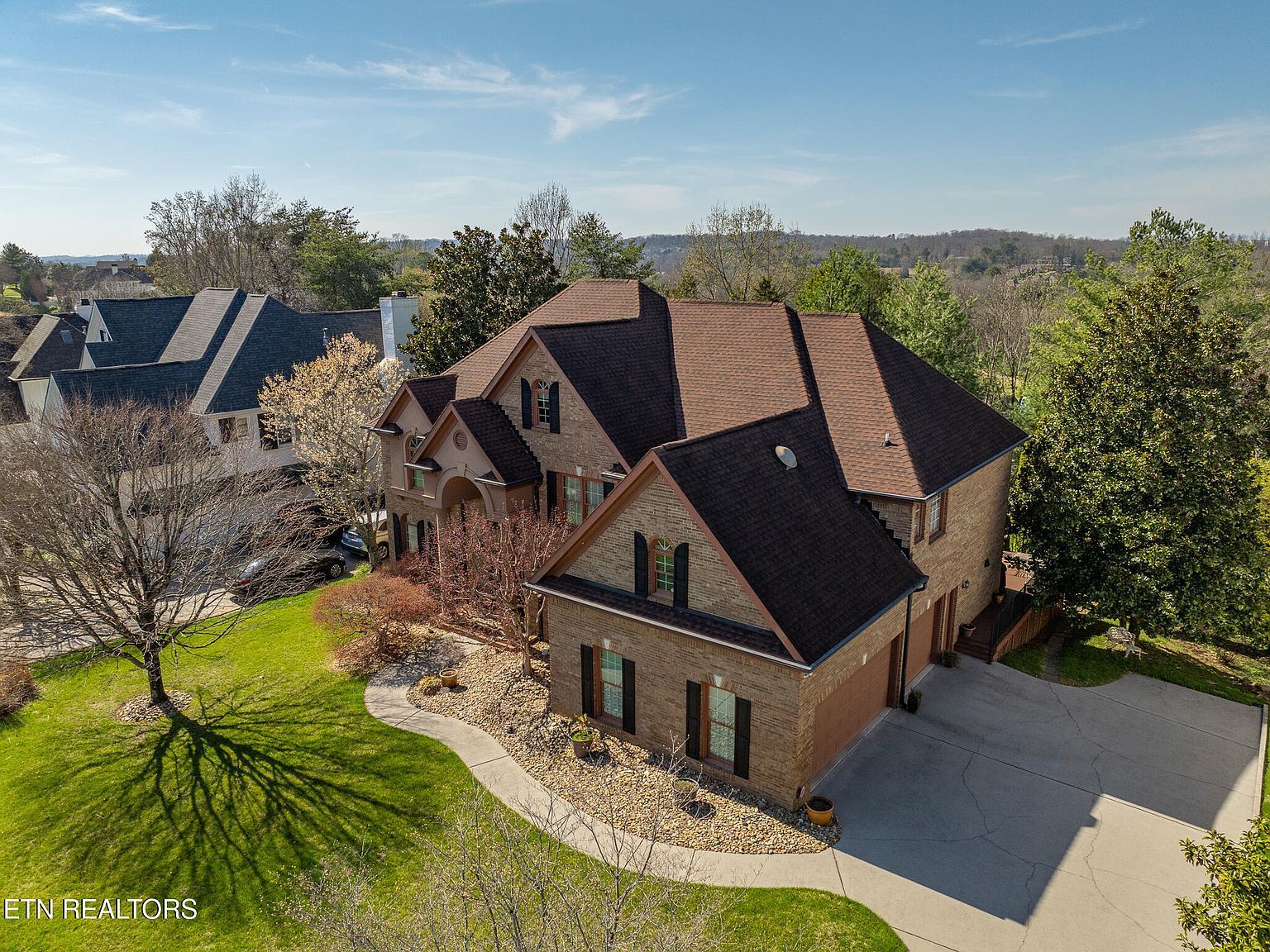 9169 Linksvue Dr Knoxville, TN 37922 - Thumbnail 3