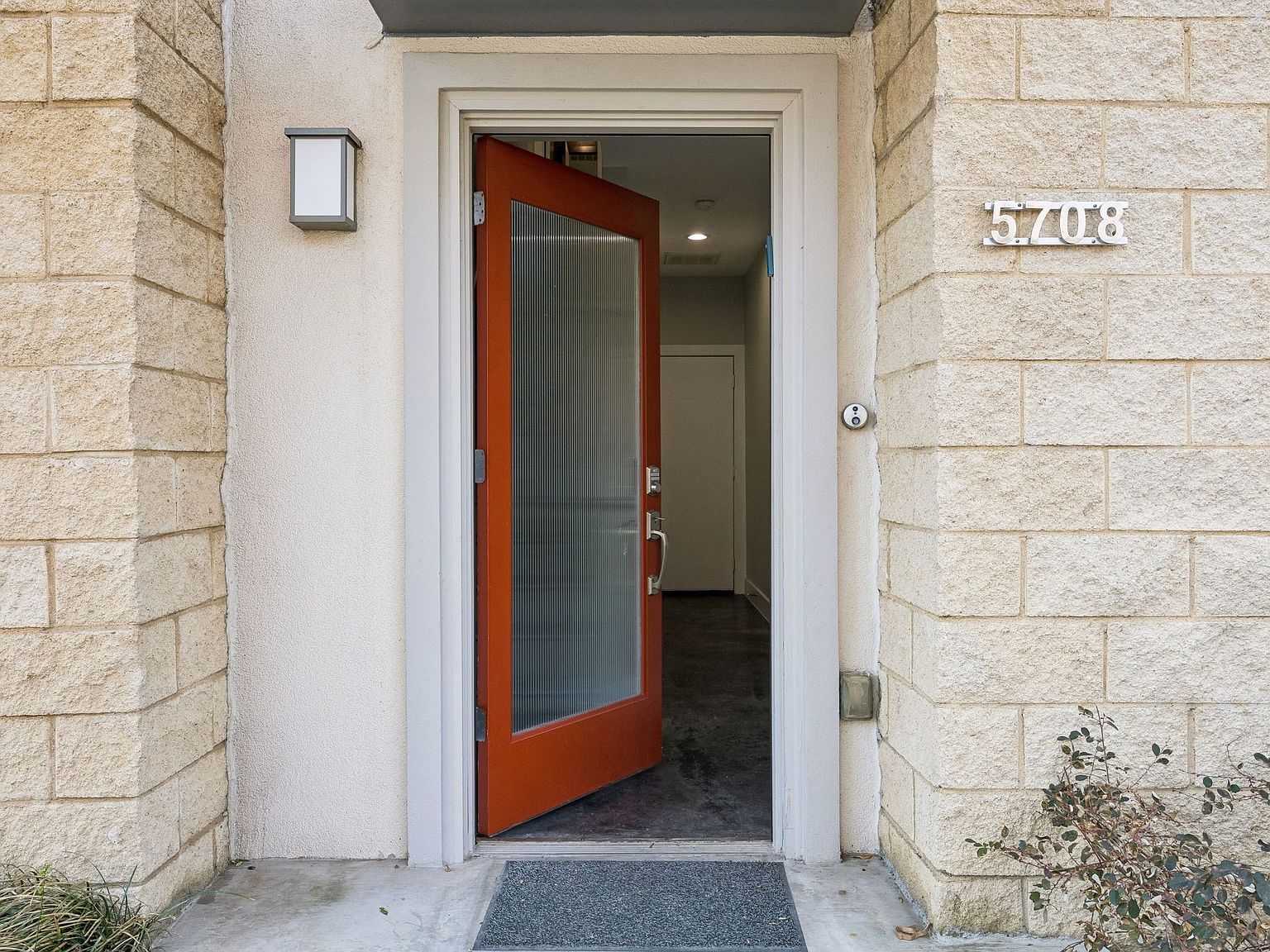 5708 La Vista Dr Dallas, TX 75206 - Thumbnail 3