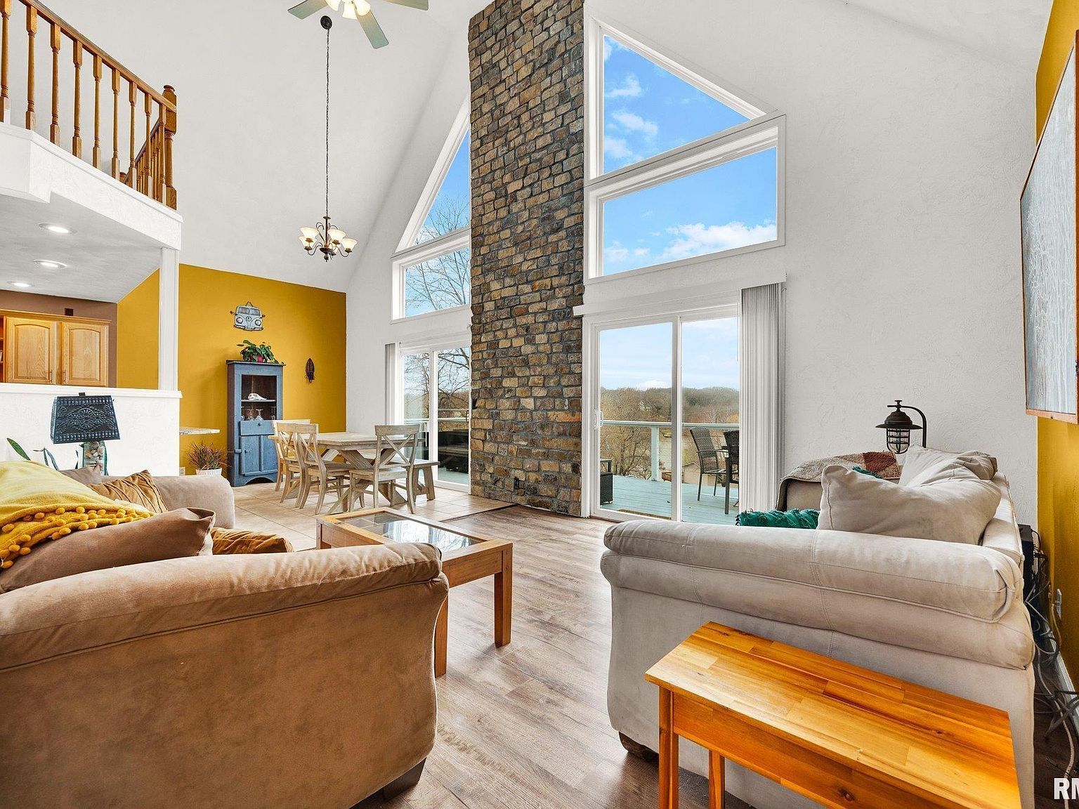 161 Lakecrest Pl Dahinda, IL 61428 - Thumbnail 3