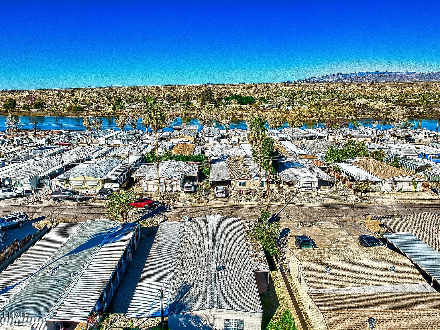 225 N Moonlight Dr Parker, AZ 85344 - Thumbnail 3