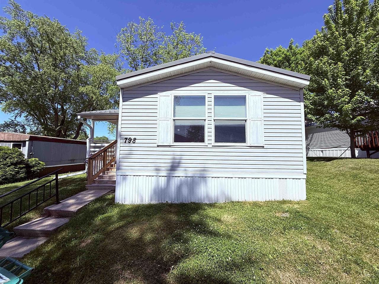 798 Bass Cir Stoughton, WI 53589 - Thumbnail 3