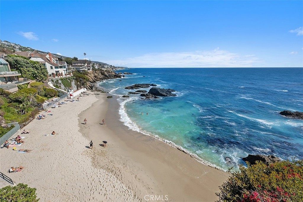1907 Ocean Way Laguna Beach, CA 92651 - Thumbnail 3