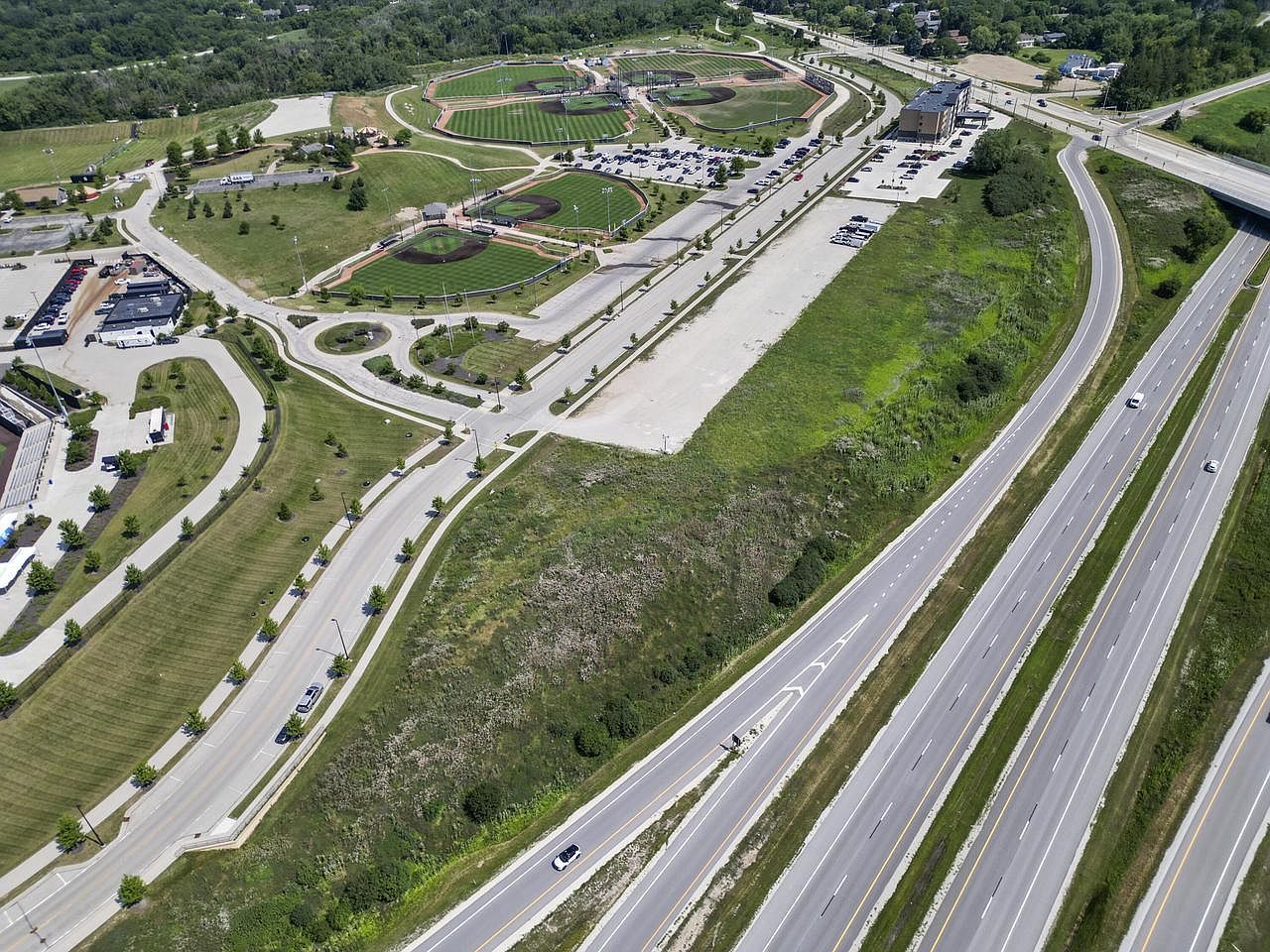 LOT 2 S Ballpark Dr Franklin, WI 53132 - Thumbnail 3