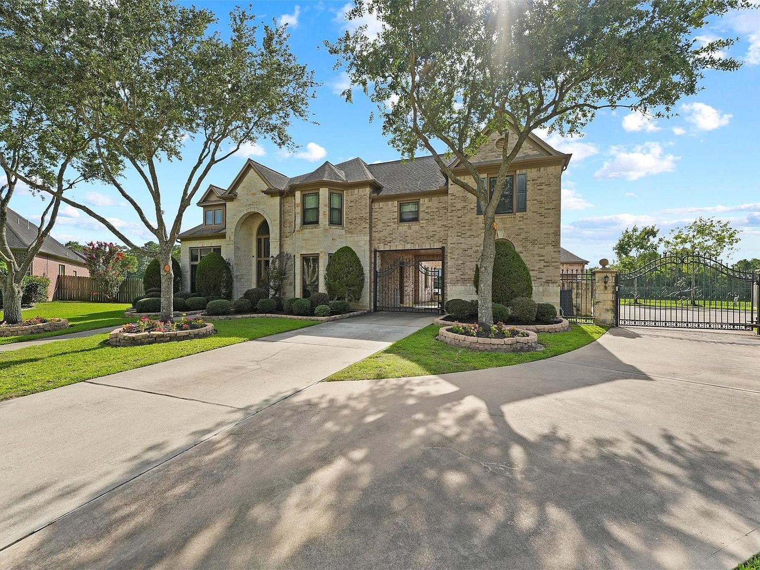 3100 Richard Ln Friendswood, TX 77546 - Thumbnail 3