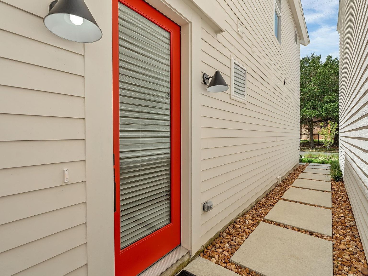 881 Rachel St #A Houston, TX 77091 - Thumbnail 3