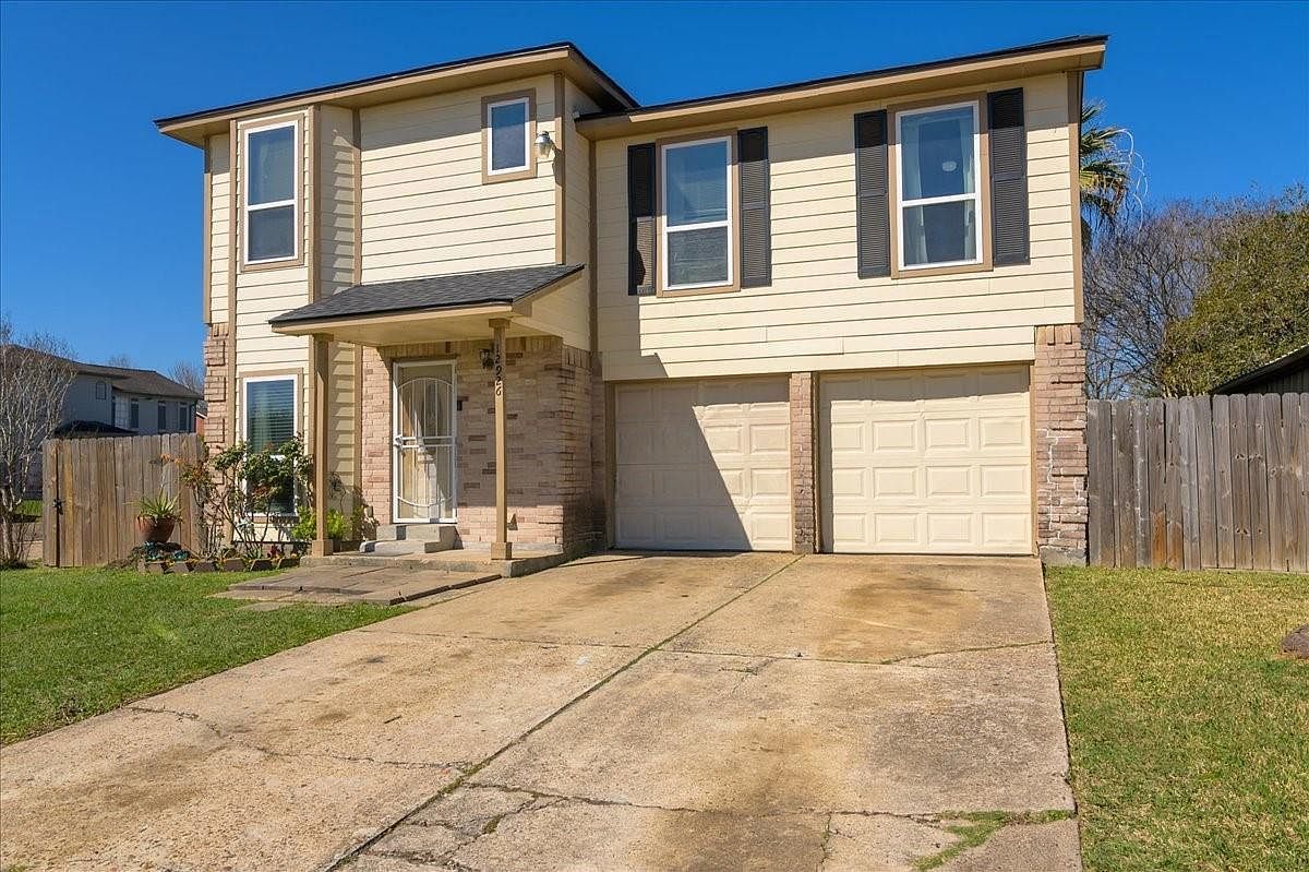 12926 Grovemill Dr Houston, TX 77045 - Thumbnail 3