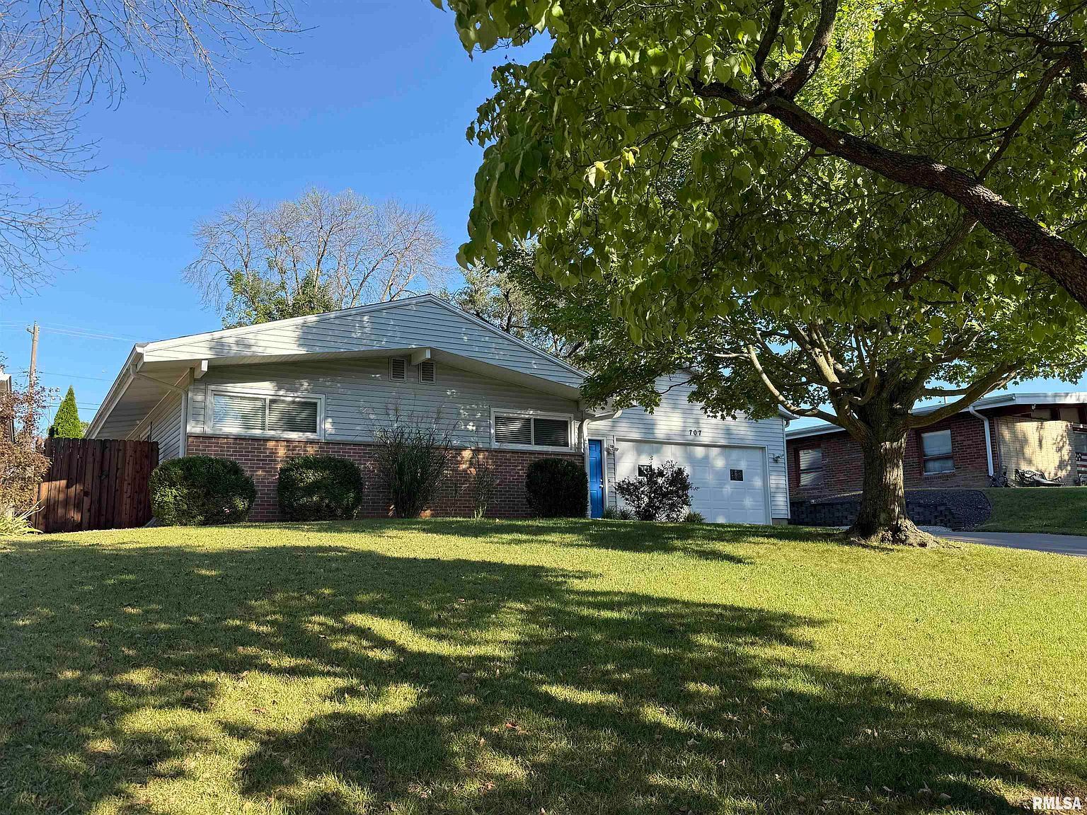 707 Edgewood Dr Quincy, IL 62301 - Thumbnail 3