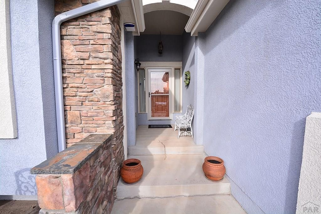 2917 Sovereign Vw Colorado Springs, CO 80920 - Thumbnail 3