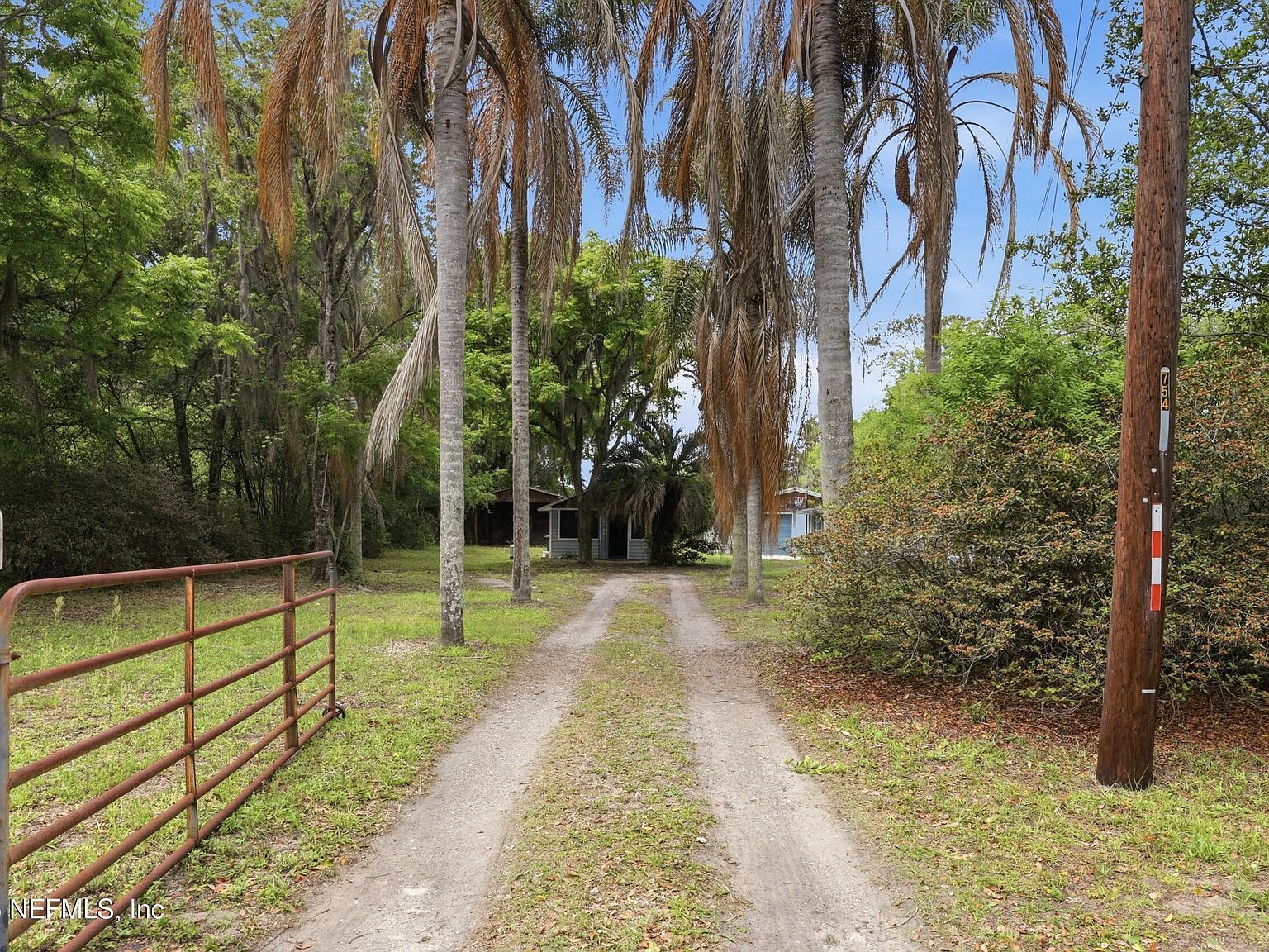 754 McCargo St S Jacksonville, FL 32221 - Thumbnail 3