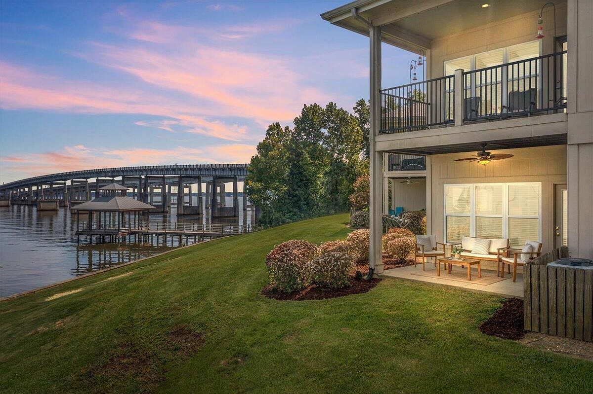 507 Ballard Ln Santee, SC 29142 - Thumbnail 3