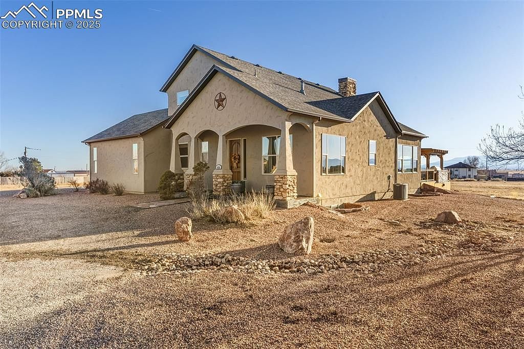 454 E Fredonia Dr Pueblo West, CO 81007 - Thumbnail 3